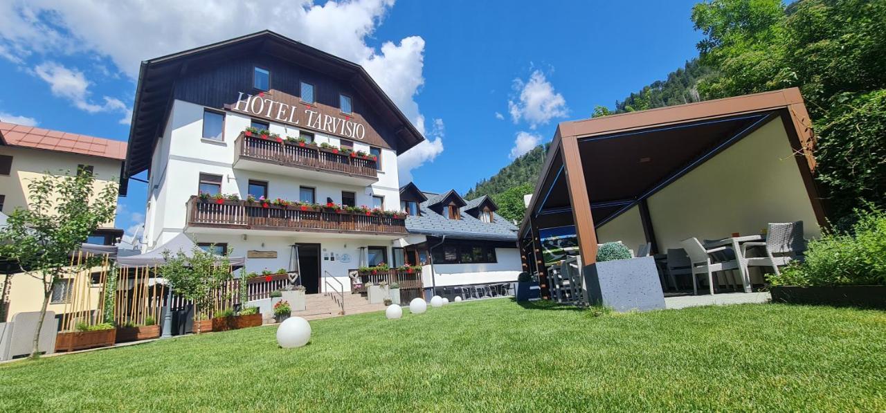 Hotel Tarvisio Four Seasons Екстер'єр фото