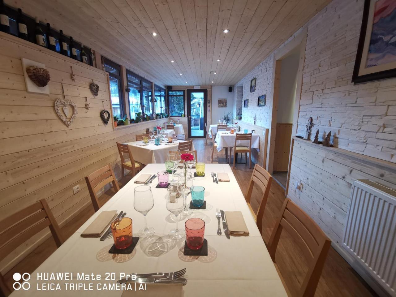Hotel Tarvisio Four Seasons Екстер'єр фото