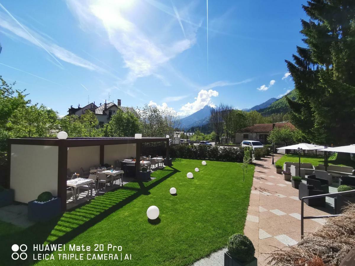 Hotel Tarvisio Four Seasons Екстер'єр фото
