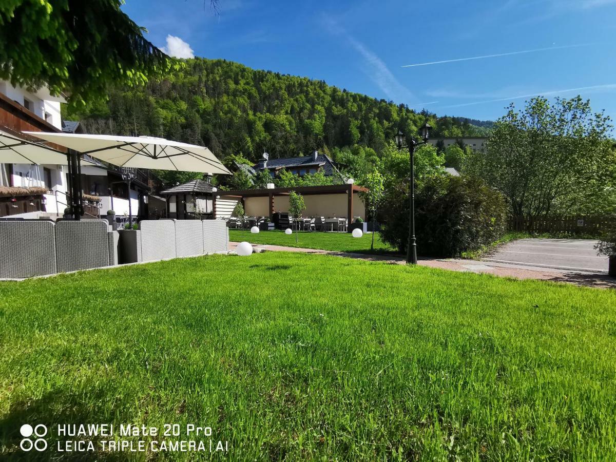 Hotel Tarvisio Four Seasons Екстер'єр фото
