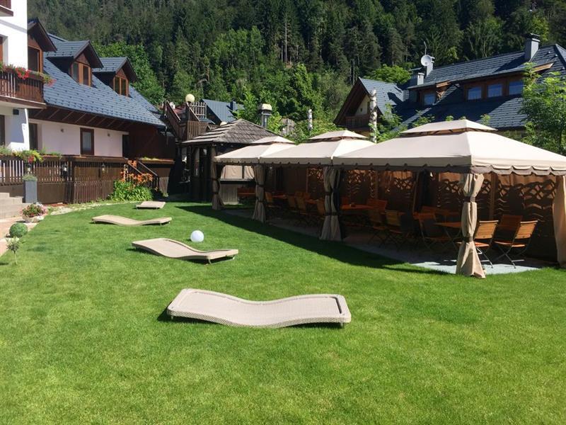 Hotel Tarvisio Four Seasons Екстер'єр фото